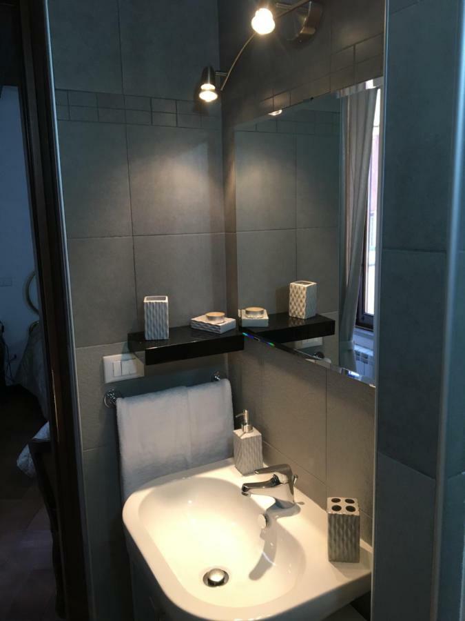 Bb Il Re Alla Reginella Guest House Roma Eksteriør bilde