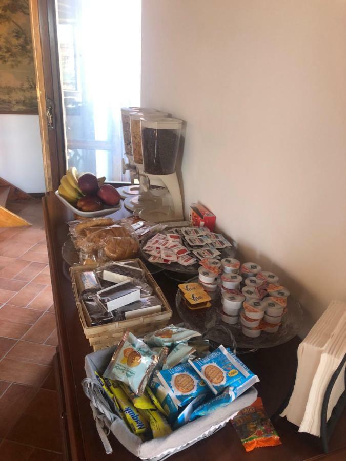 Bb Il Re Alla Reginella Guest House Roma Eksteriør bilde