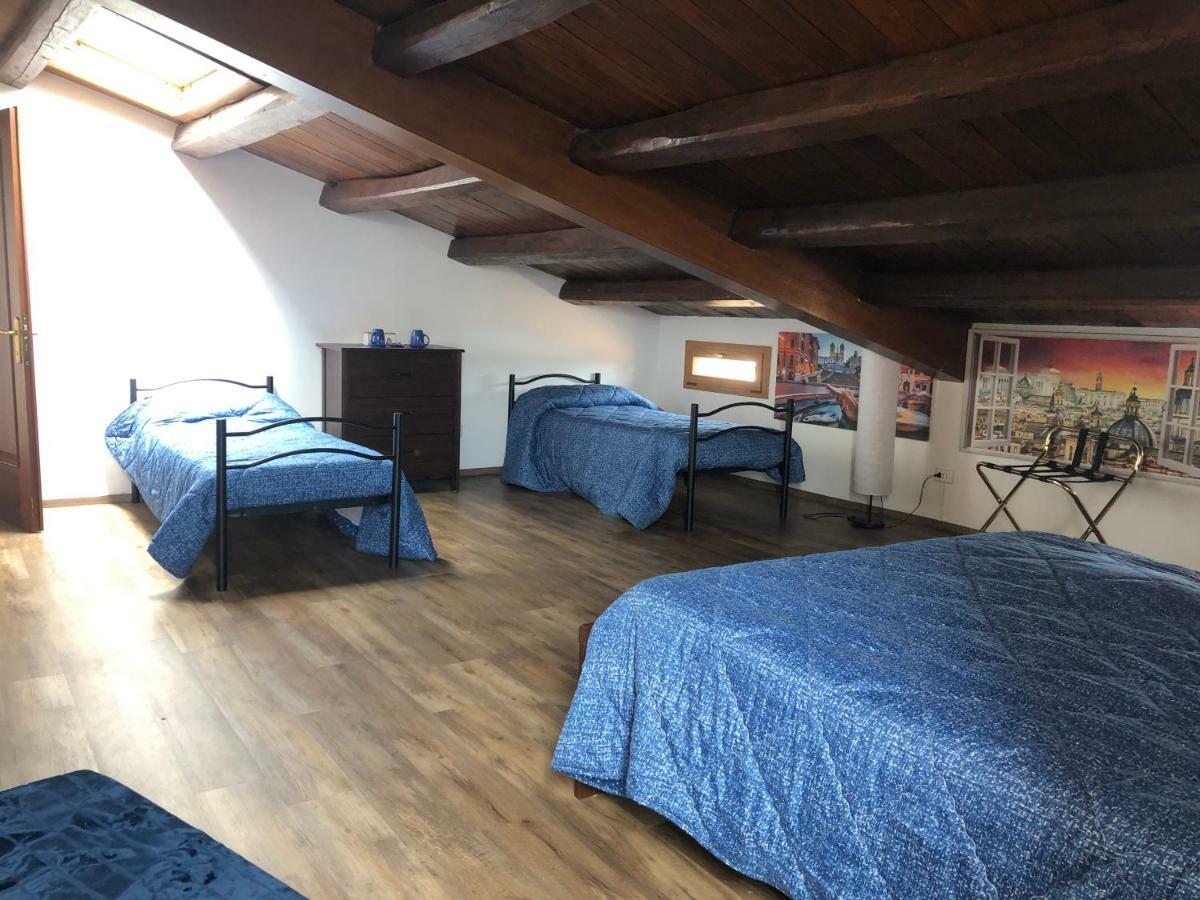 Bb Il Re Alla Reginella Guest House Roma Eksteriør bilde