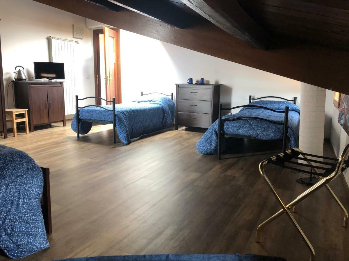 Bb Il Re Alla Reginella Guest House Roma Eksteriør bilde